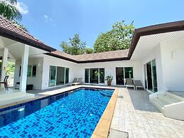 4 Br Private Pool Villa GA