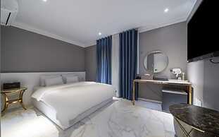 Knox Hotel