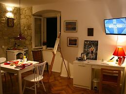 Old City Center Suite