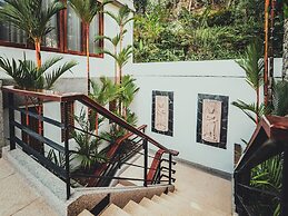 Baan Bon Khao