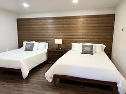 Spruce Lodge