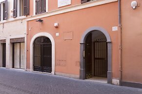 ROMAC - Condotti with terrace