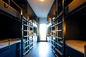 The People - Paris Nation - Hostel