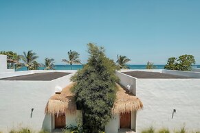 Amber Lombok Beach Resort