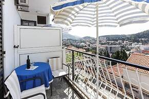 Lapad View