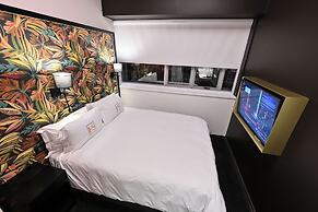 Hotel Sky Cape Town
