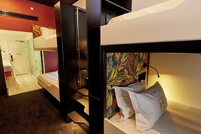 Hotel Sky Cape Town