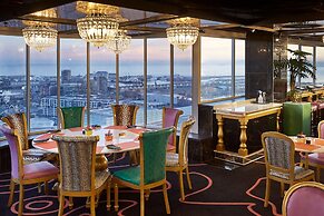 Hotel Sky Cape Town