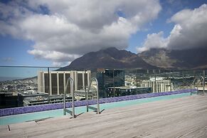 Hotel Sky Cape Town
