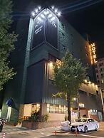 ST 179 Hotel