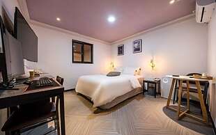 ST 179 Hotel