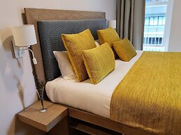 Urban Oasis ApartHotel