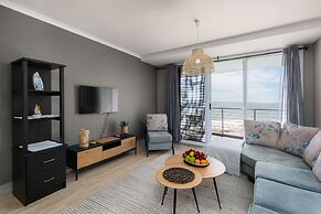 Horizon Bay 301 by CTHA