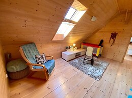Delightful SPA Cottage With Fire Place and Sauna
