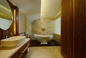 JAPA Suites & Villas