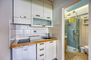 Pool Apartments Debeli Rtič