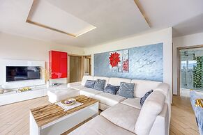 Pool Apartments Debeli Rtič