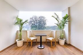 Lemon Tree Hotel Aligarh