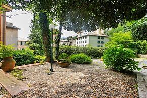 Camogli Bright Apartment with Parking
