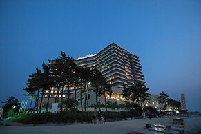 Beache Palace