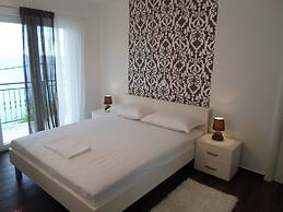 House Karlo Apartments
