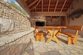 Stone House Mia - Prihonja