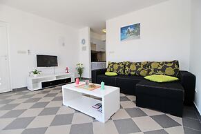 Apartments Gusti