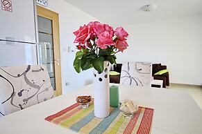 Apartments Gusti