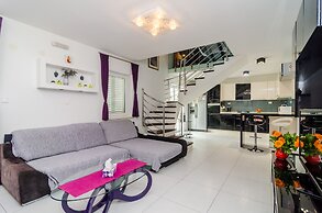 Apartment Villa Mikica
