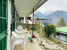 Himalayan High, Auli, By Himalayan Eco Lodges