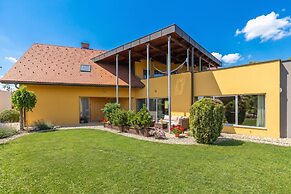 Pool Villa Prleski Raj