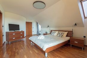 Pool Villa Prleski Raj
