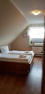 Airport Hotel One