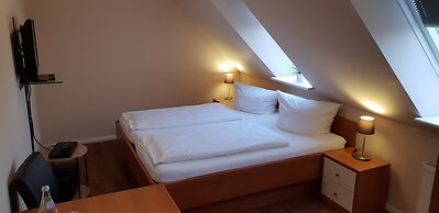 Airport Hotel One