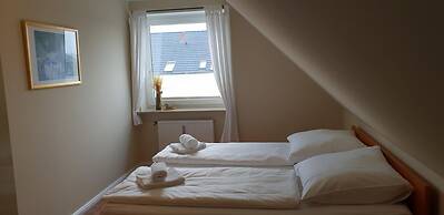 Airport Hotel One