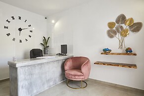 Alyvia Suites