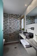 Alyvia Suites