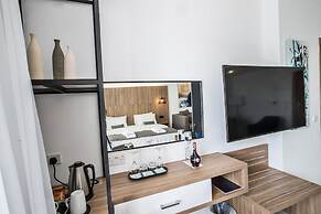The Blue Ivy Hotel and Suites