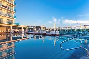 The Blue Ivy Hotel and Suites