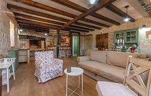 Villa Calandra