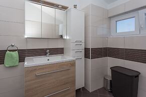 Villa Caper