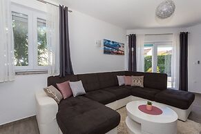 Villa Caper