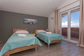 Villa Caper