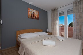 Villa Caper