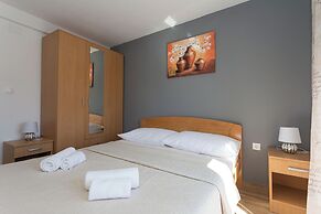 Villa Caper