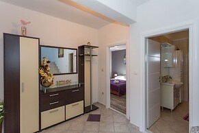 Villa Caper