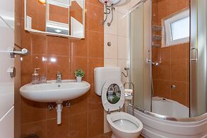 Villa Caper