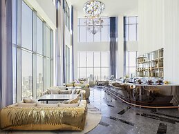 SLS Dubai Hotel & Residences