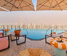 SLS Dubai Hotel & Residences