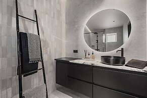 Luxurious Large Home, Perfect for Your Group
